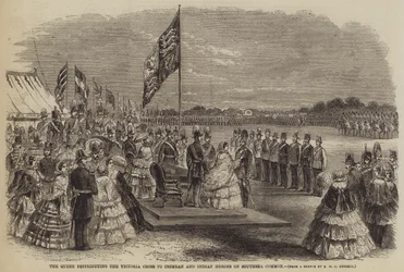 Die Königin verteilt das Victoria-Kreuz an Krim- und Indien-Helden auf dem Southsea Common